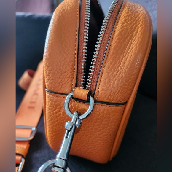 Orange Coach crossbody leather bag - Picture 7 of 16